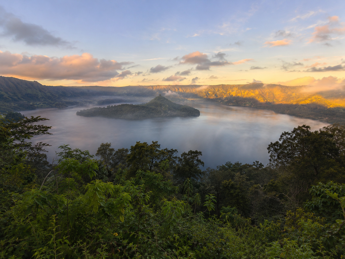 Wonchi Crater Lake